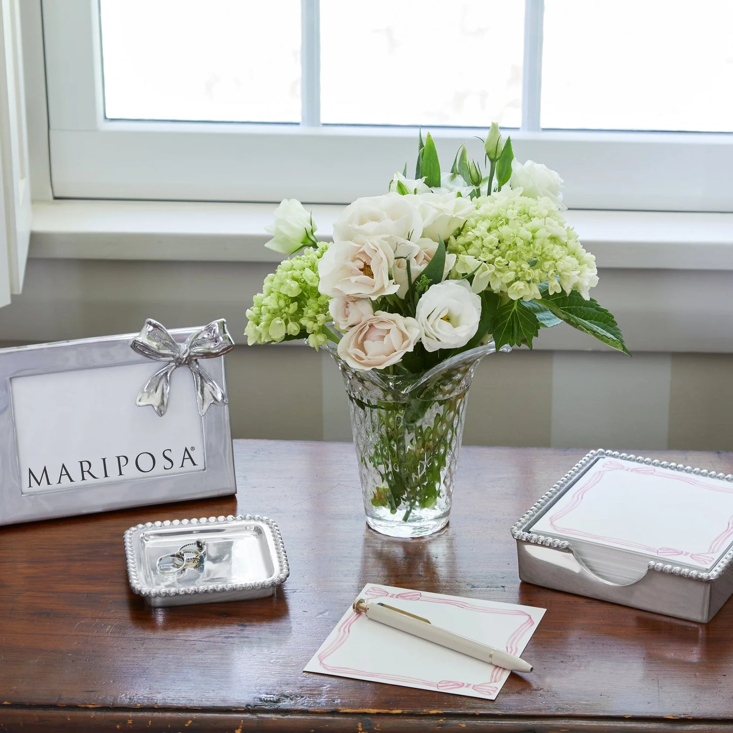 Bow Horizontal and Vertical Picture Frame