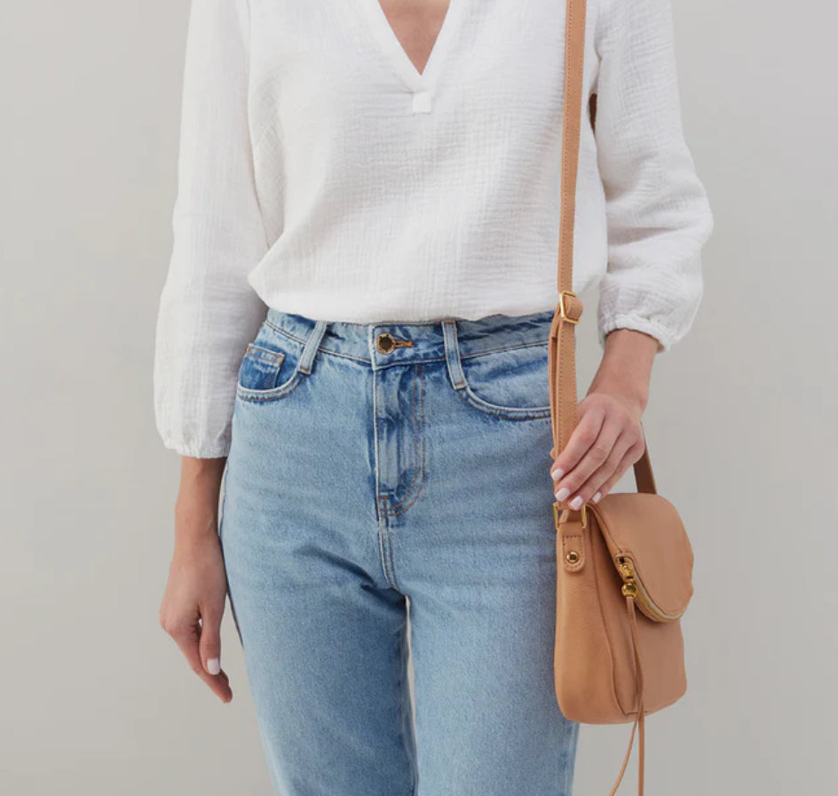 Fern Messenger Crossbody - Sandstone