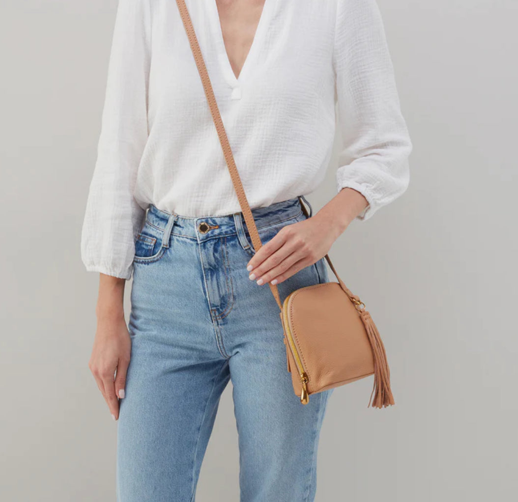 Nash Crossbody - Sandstone