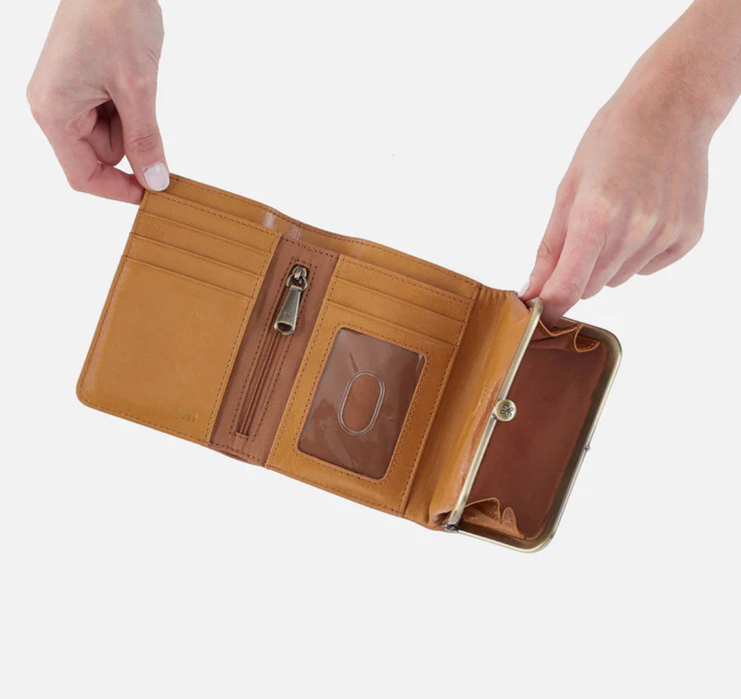 Robin Compact Wallet - Natural