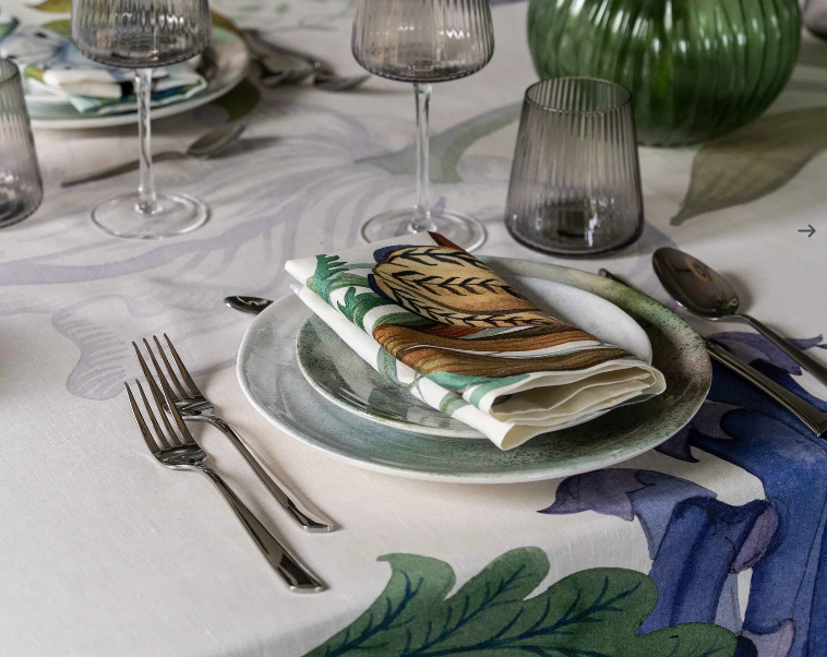 Premium Linen Tablecloth - Morris