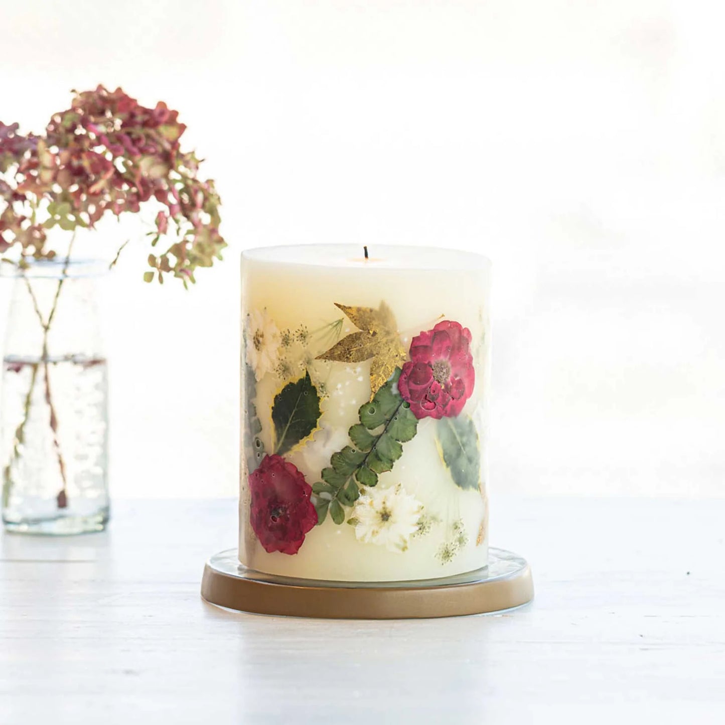 Red Currant and Cranberry Small Round Botanical Candle