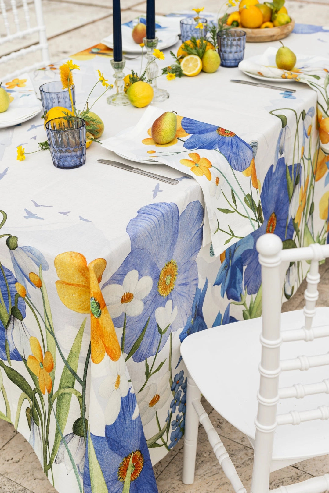 Premium Linen Tablecloth - Alpi Flora