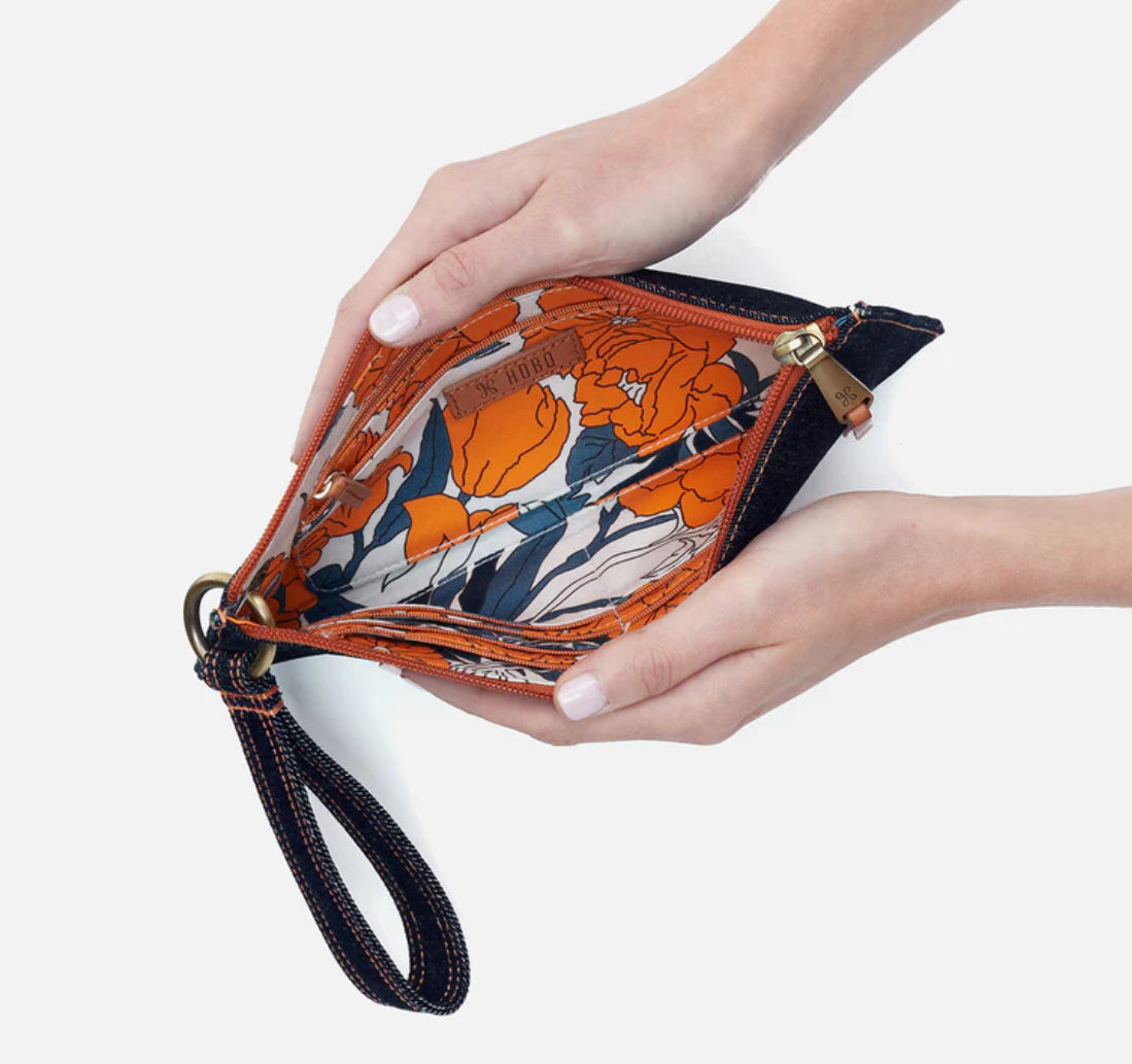 Vida Wristlet - Denim