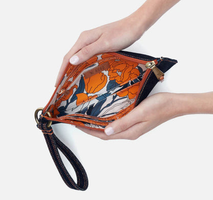 Vida Wristlet - Denim
