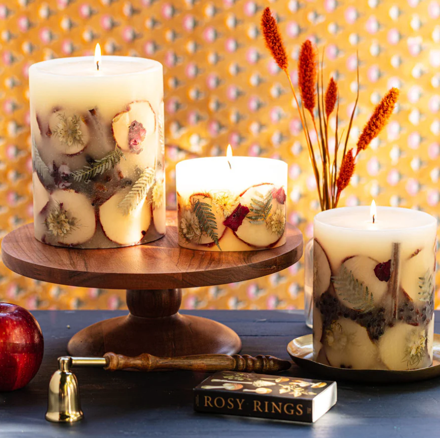 Spicy Apple Small Round Botanical Candle