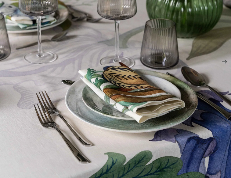 Premium Linen Tablecloth - Morris