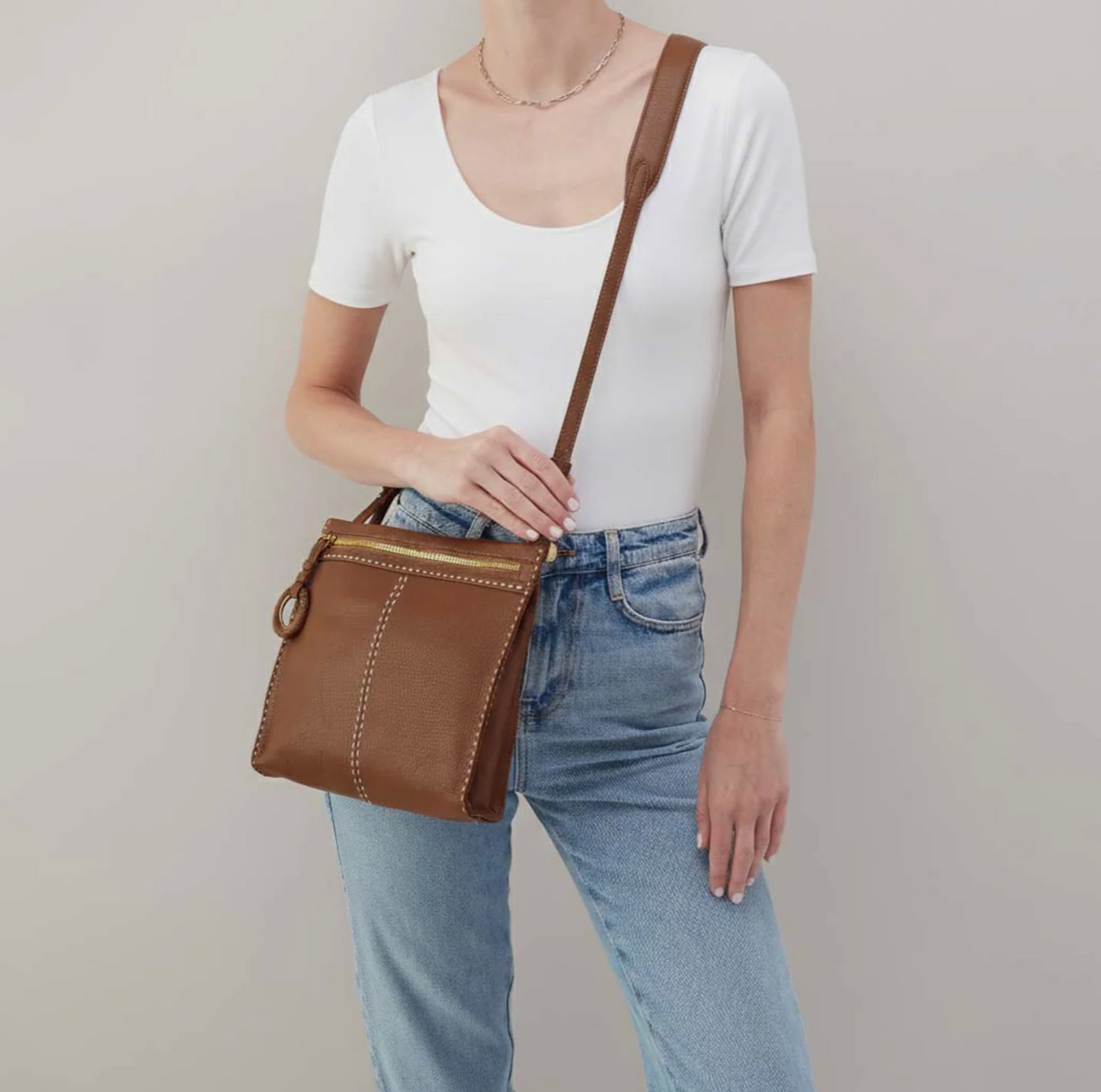 Austin Medium Crossbody - Timber Brown
