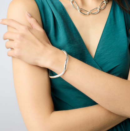 Wave Bangle Silver