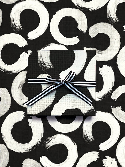 Black and White Semi Circle Wrap